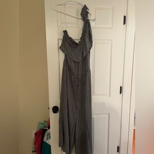 American Eagle jump suit (brand new with tags)